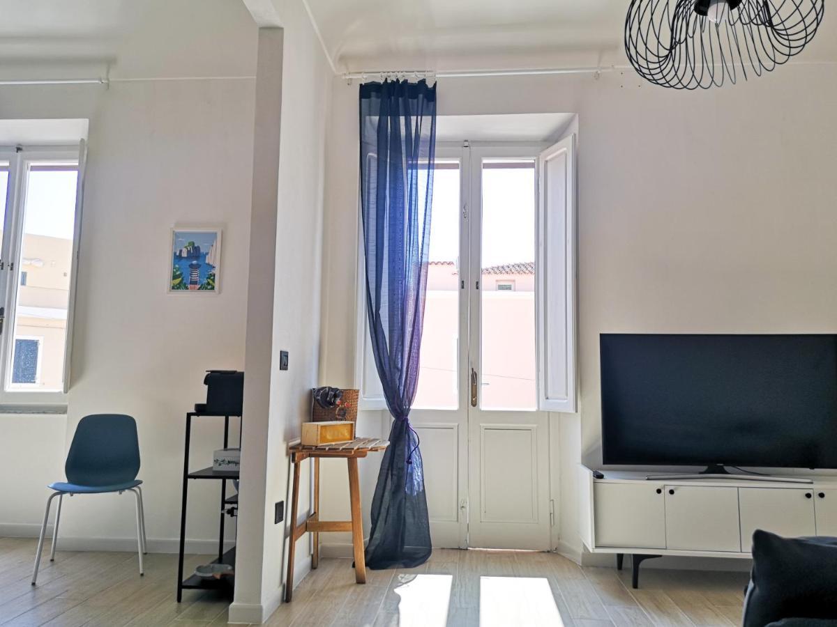 Appartement L'Isola Nell'Isola - R3442 à La Maddalena  Extérieur photo