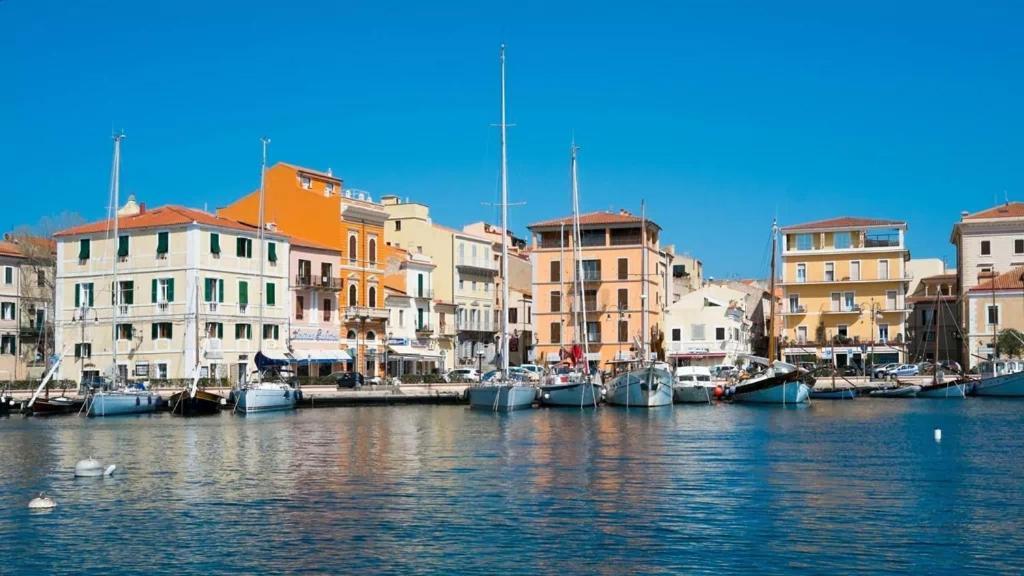 Appartement L'Isola Nell'Isola - R3442 à La Maddalena  Extérieur photo